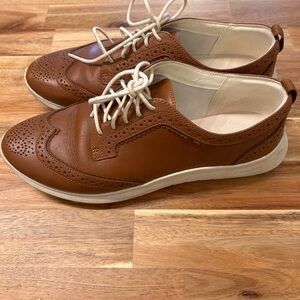 Cole Haan Women’s Wingtip Oxford Sneakers — Tan Leather — Size 7.5